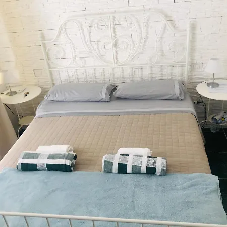 Zi' Mari' - Via Roma Vendégház