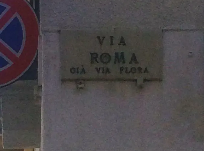 Zi' Mari' - Via Roma Affittacamere Polignano a Mare